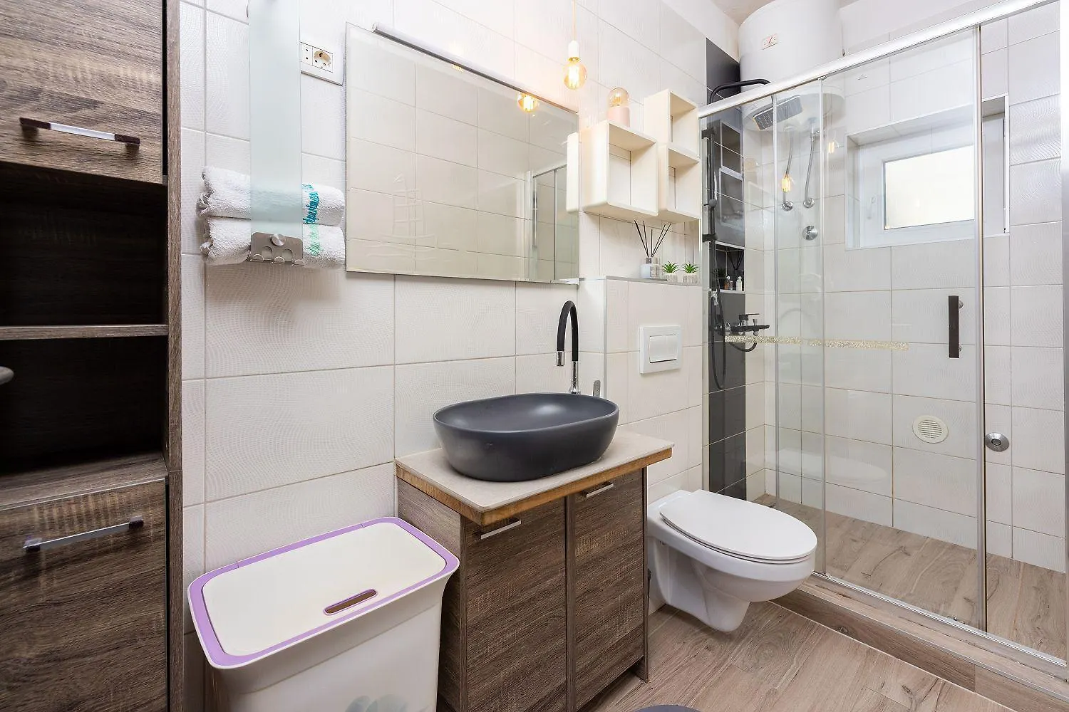 Beeindruckendes Apartment Mit Whirlpool, Lounge-Liegen, Meerblick, Grill Dramalj