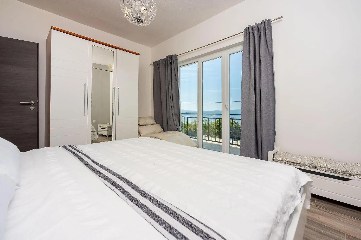 Beeindruckendes Apartment Mit Whirlpool, Lounge-Liegen, Meerblick, Grill Dramalj Croatia